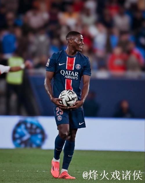 努诺-门德斯:我现在感觉状态不错,下场欧冠会 努诺-门德斯:我现在感觉状态不错,下场欧冠会